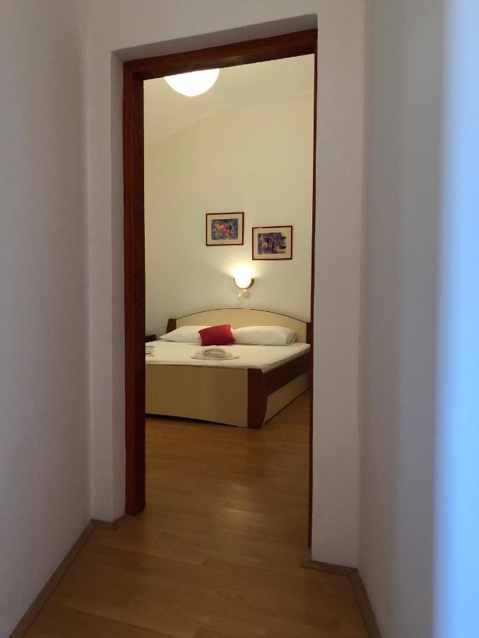 Apartmani Anamar Супетарска-Драга Экстерьер фото